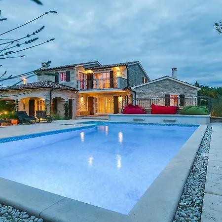 Artien Tatil Evi